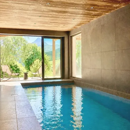 Perla Nevata, Exceptional Villa